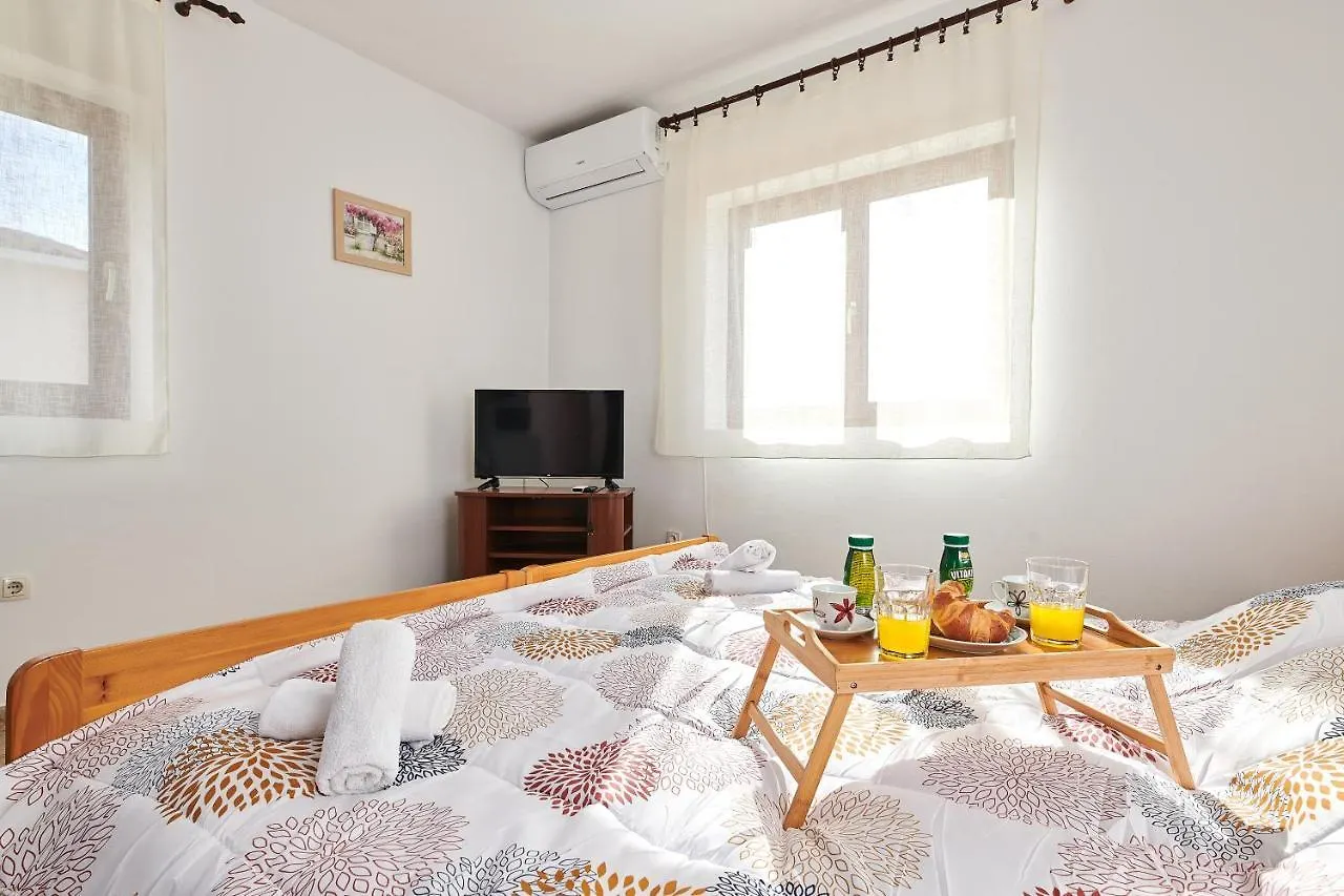 App Miranda Sun Umag Apartman